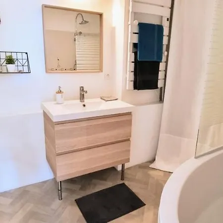 Le Barbusse Coeur De Superbe Deco Climatise *